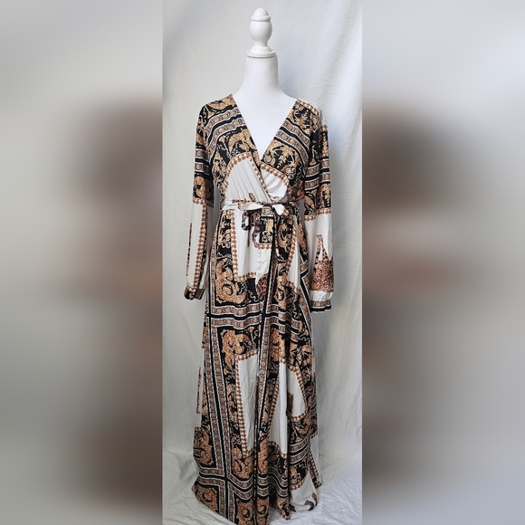 Boohoo Dresses & Skirts - Boohoo Leopard & Baroque Print Wrap Dress – Size 20 (XL)